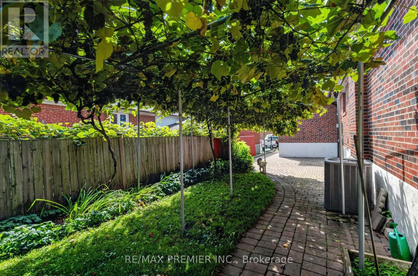 31 Corinthian Boulevard, Toronto, Ontario  M1W 1B7 - Photo 27 - E13720796