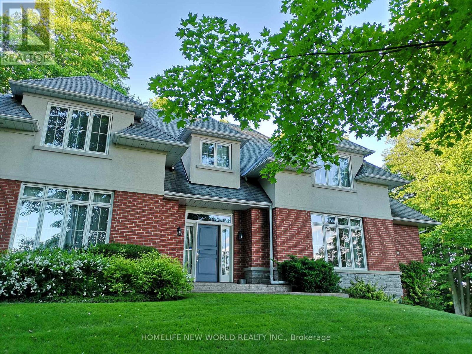 36 COUNTRY HEIGHTS DRIVE, Richmond Hill, Ontario