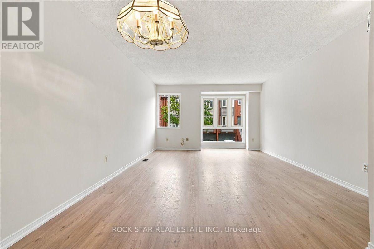 331 - 895 Maple Avenue, Burlington, Ontario  L7S 2H7 - Photo 12 - W13720772