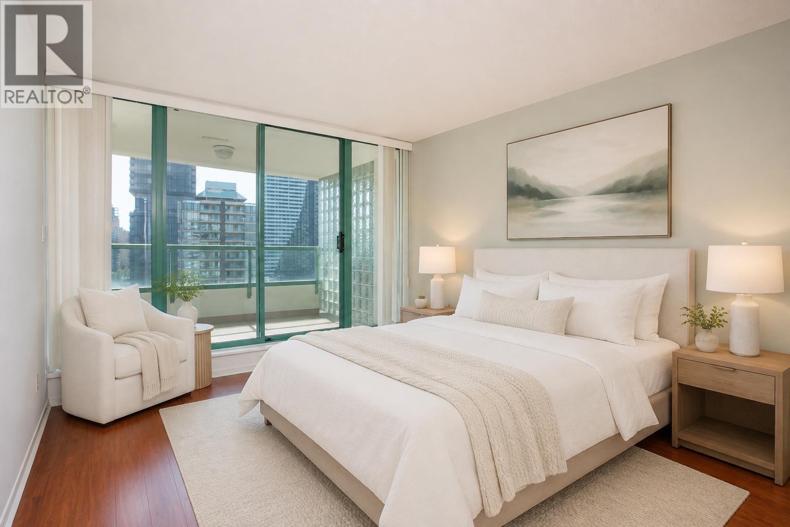 1603 5833 Wilson Avenue, Burnaby, British Columbia  V5H 4R8 - Photo 3 - R3159528