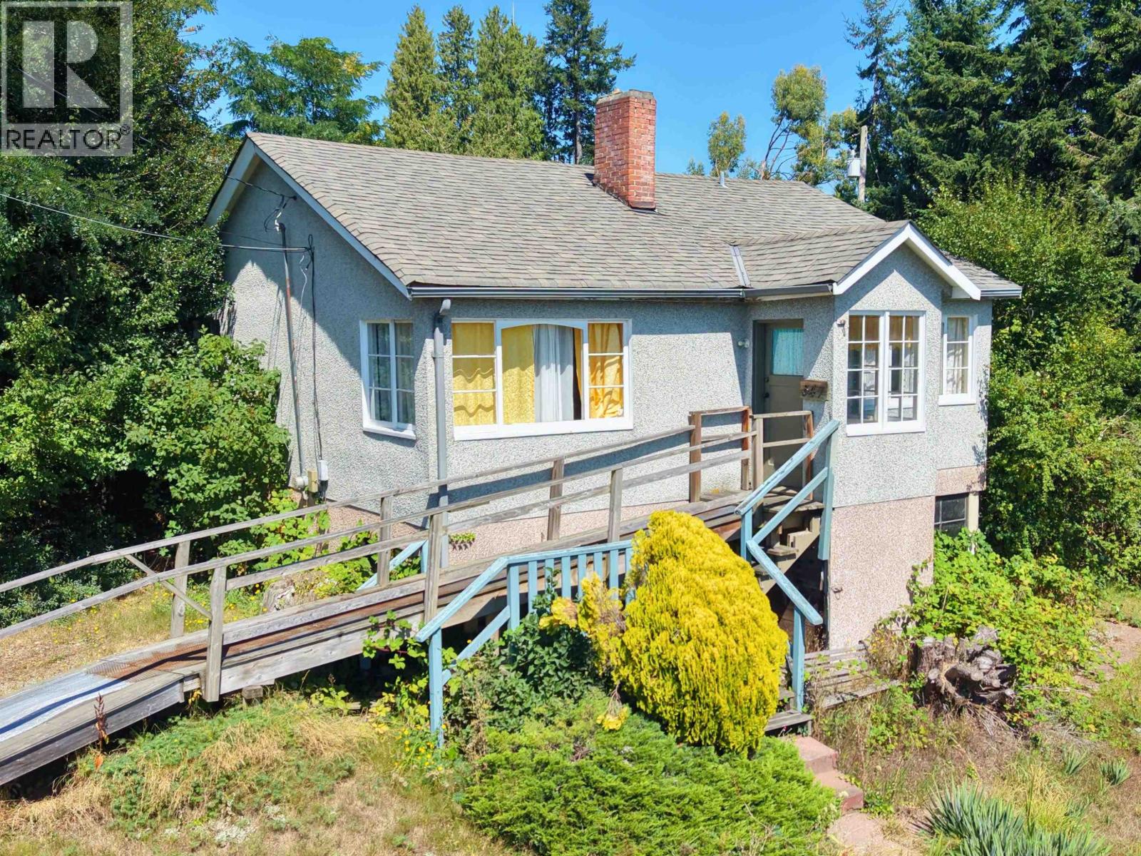 547 N Fletcher Road, Gibsons, British Columbia  V0N 1V0 - Photo 4 - R3158970