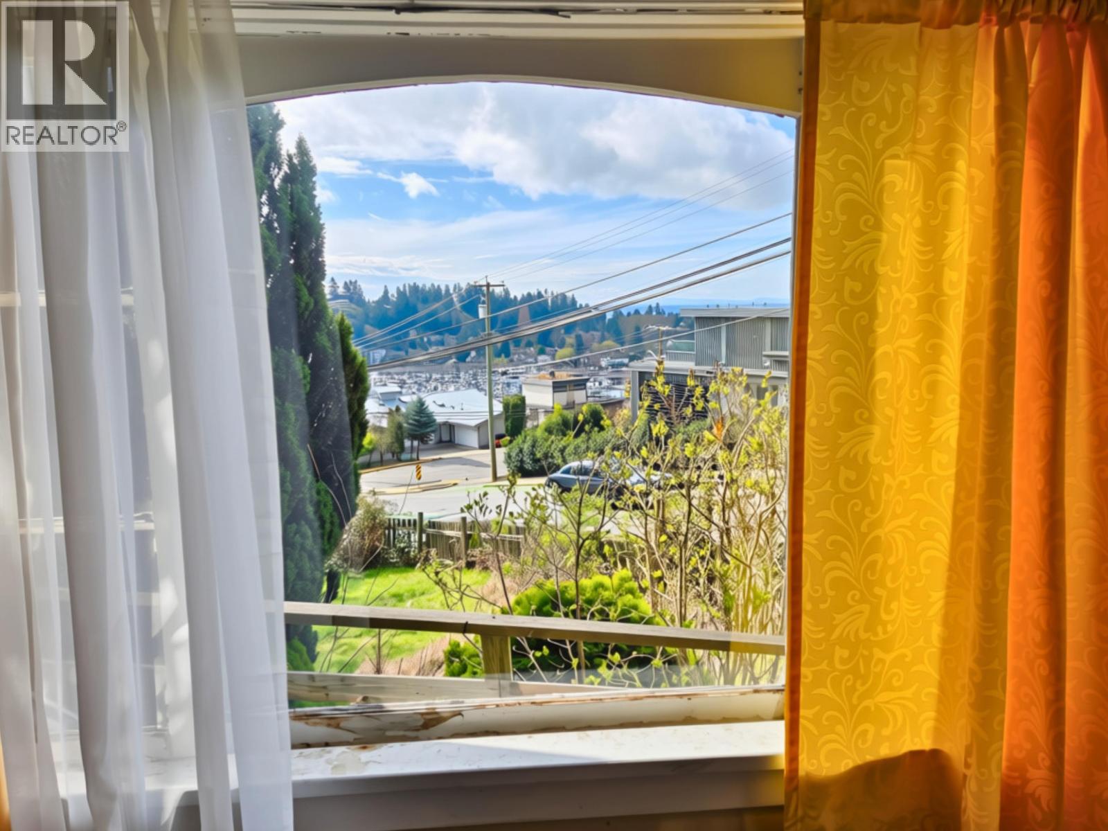 547 N Fletcher Road, Gibsons, British Columbia  V0N 1V0 - Photo 5 - R3158970