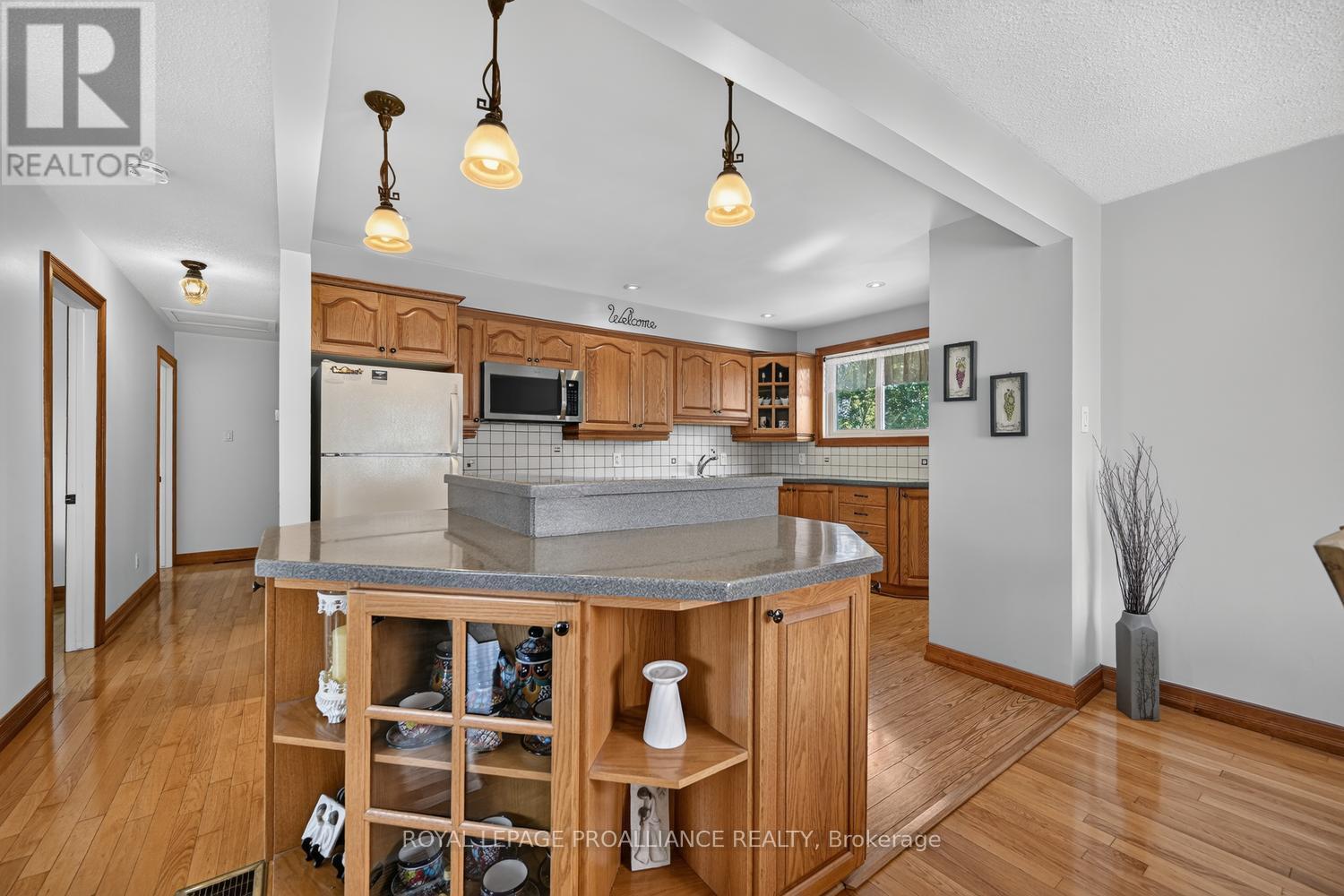 1305 Brockmount Place, Brockville, Ontario  K6V 5Z6 - Photo 9 - X13720828