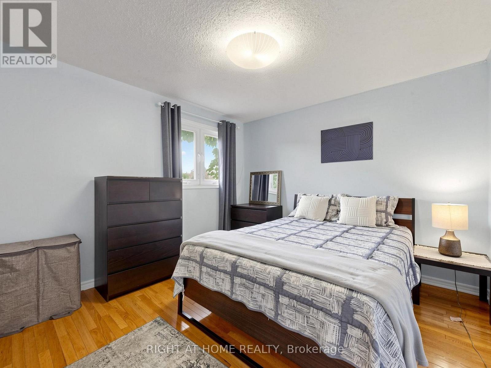 43 Topham Crescent, Richmond Hill, Ontario  L4C 9H1 - Photo 25 - N13720842