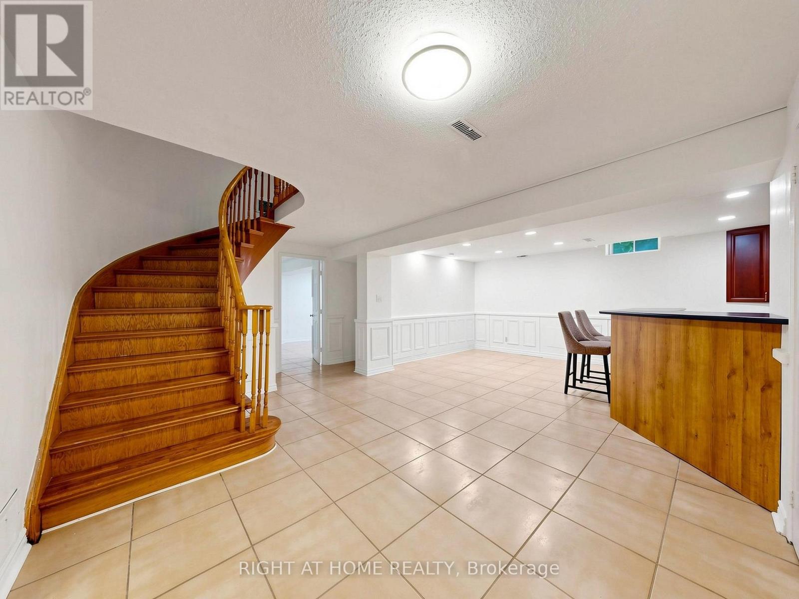 43 Topham Crescent, Richmond Hill, Ontario  L4C 9H1 - Photo 31 - N13720842