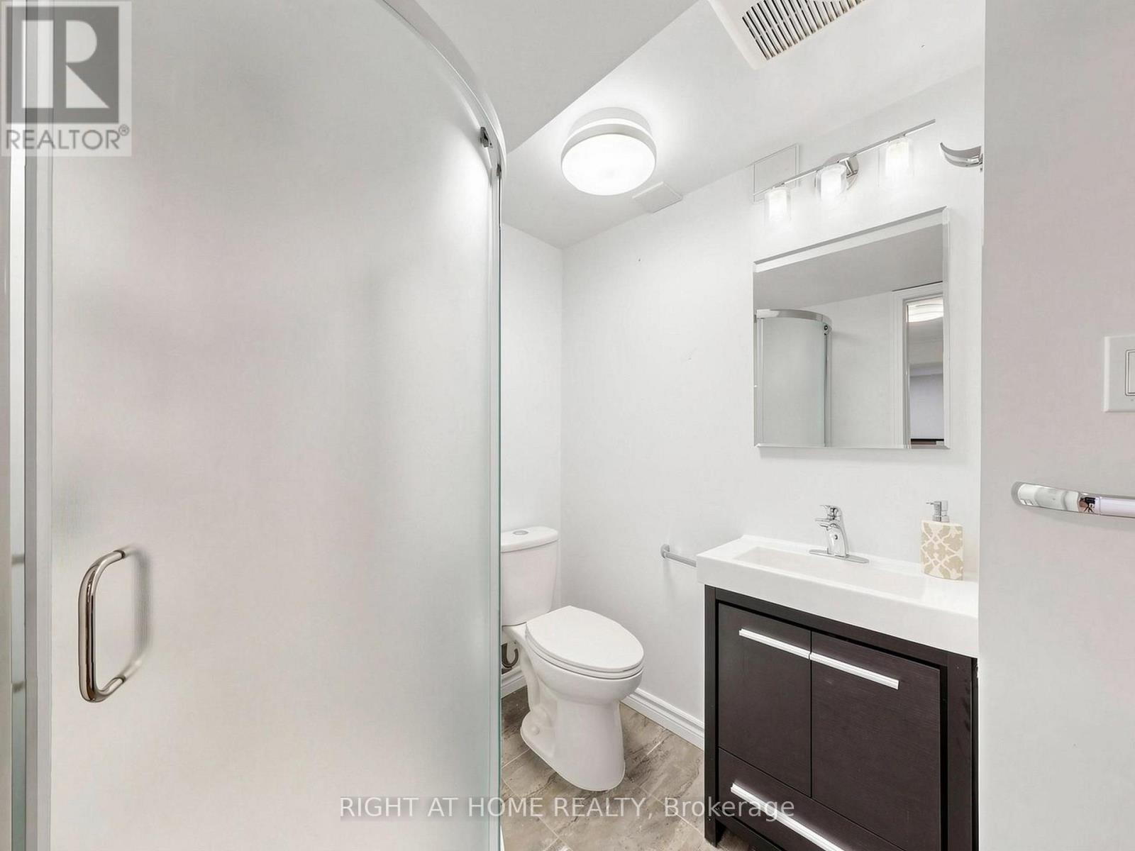 43 Topham Crescent, Richmond Hill, Ontario  L4C 9H1 - Photo 38 - N13720842