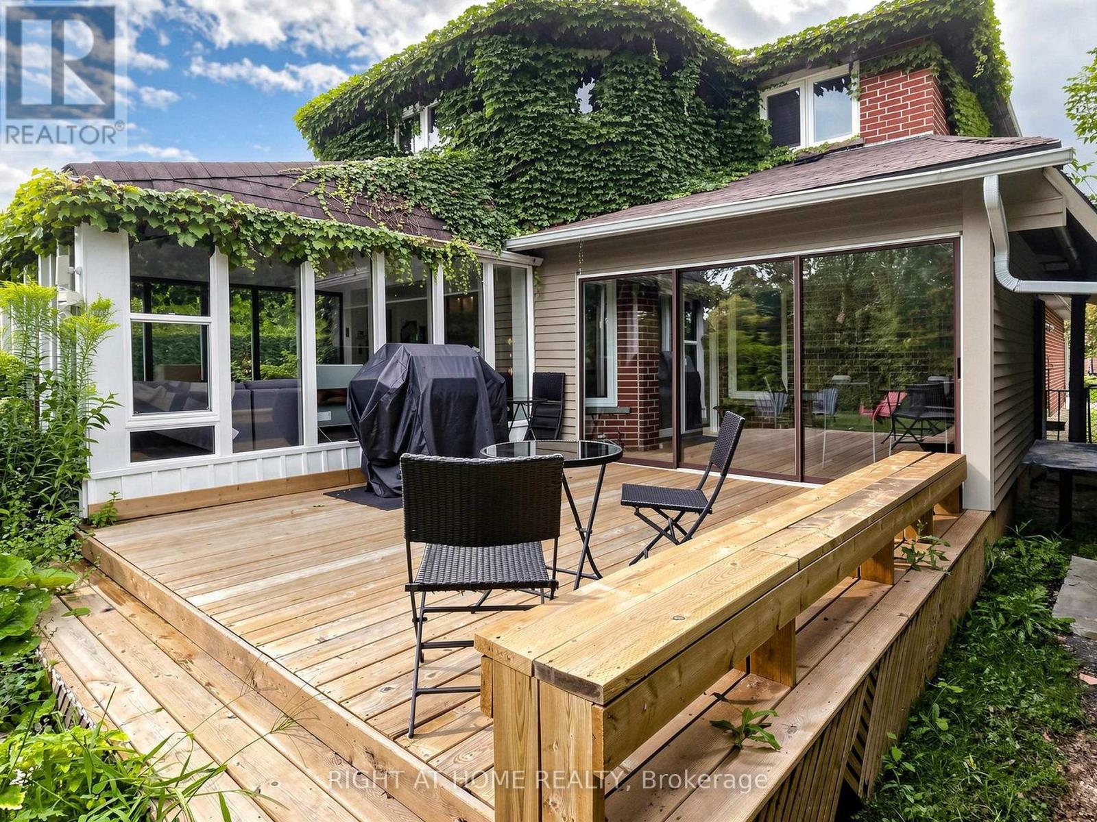 43 Topham Crescent, Richmond Hill, Ontario  L4C 9H1 - Photo 41 - N13720842