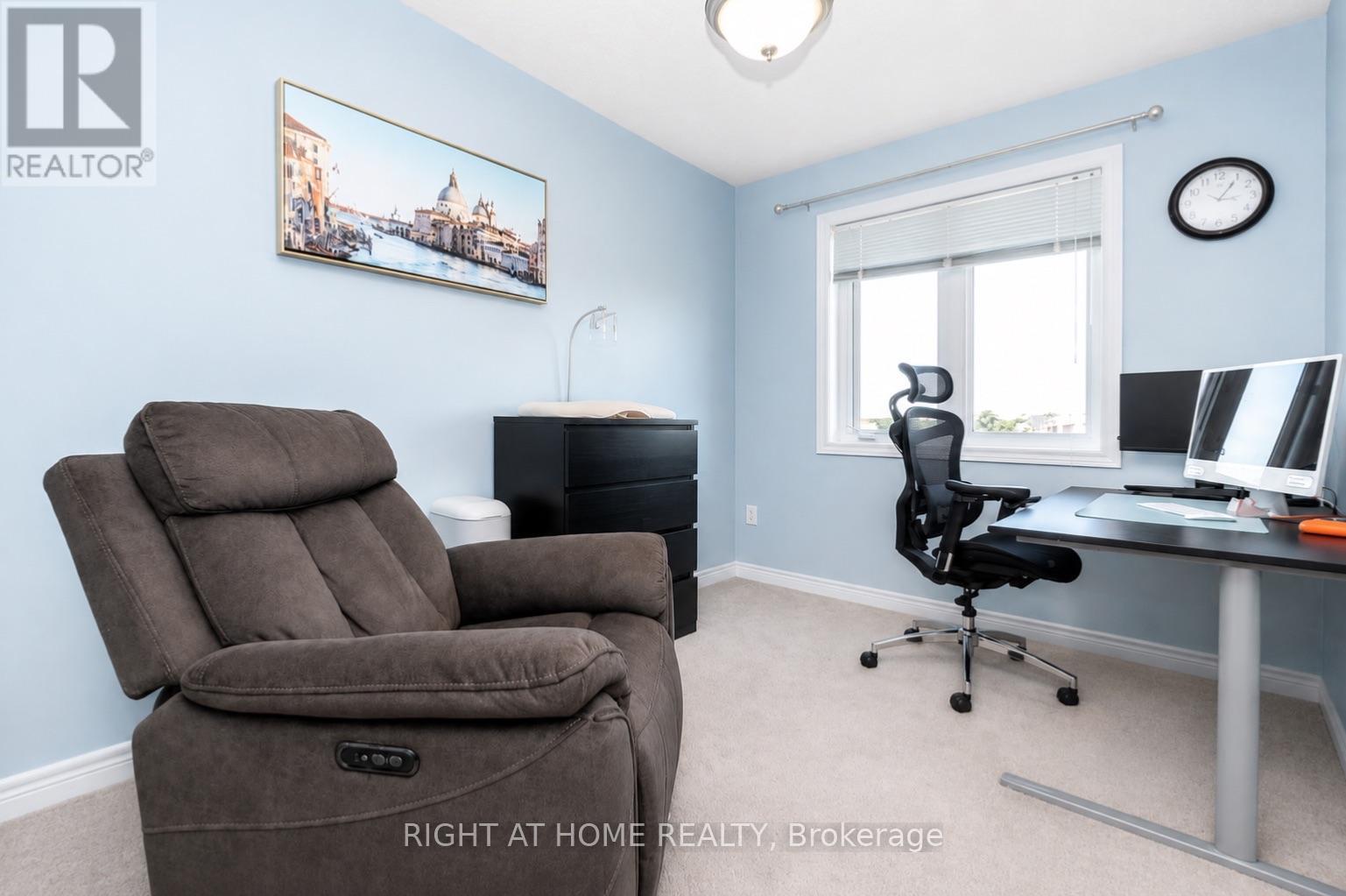 92 Pearcey Crescent, Barrie, Ontario  L4N 6R7 - Photo 11 - S13720818