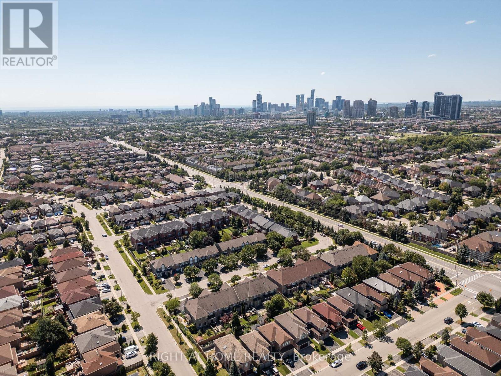 604 Lumberton Crescent, Mississauga, Ontario  L4Z 3Z6 - Photo 32 - W13720832