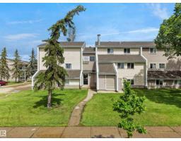 #4 3851 76 ST NW, Edmonton, Alberta