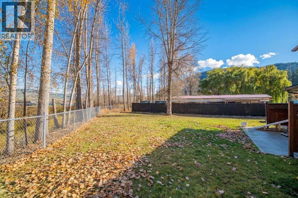 2156 Bessette Street Unit# 11, Lumby, British Columbia  V0E 2G0 - Photo 3 - 10367095