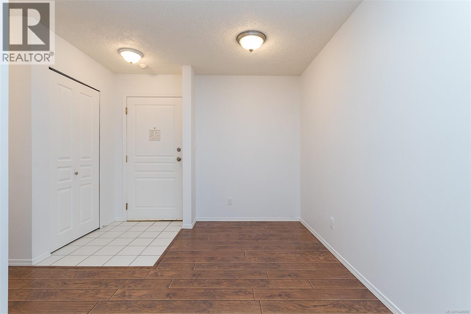 108 898 Vernon Ave, Saanich, British Columbia  V8X 2W6 - Photo 18 - 1048092