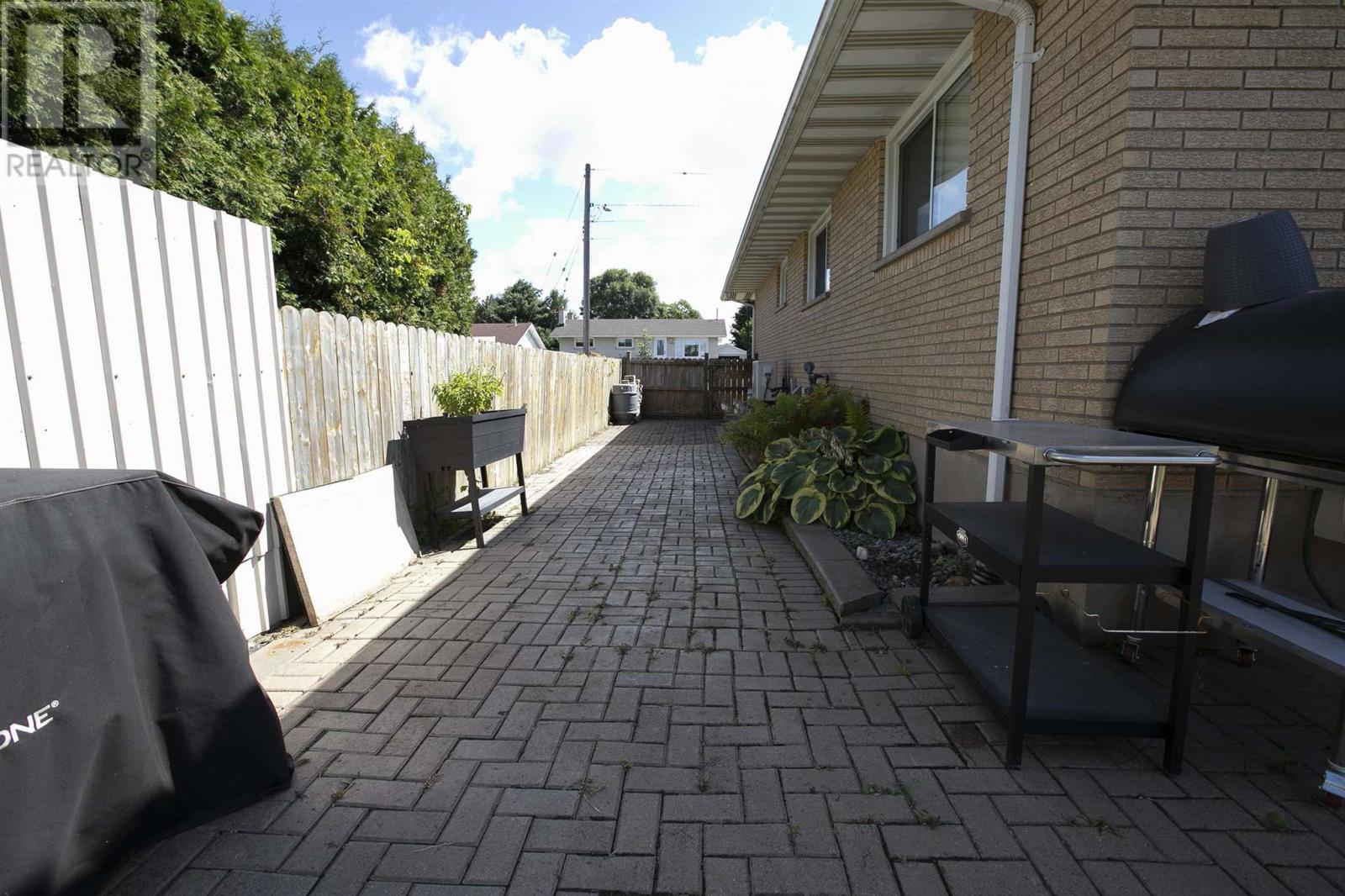 159 Mcfadden Ave, Sault Ste. Marie, Ontario P6C 4T3 - Photo 13 - SM262209