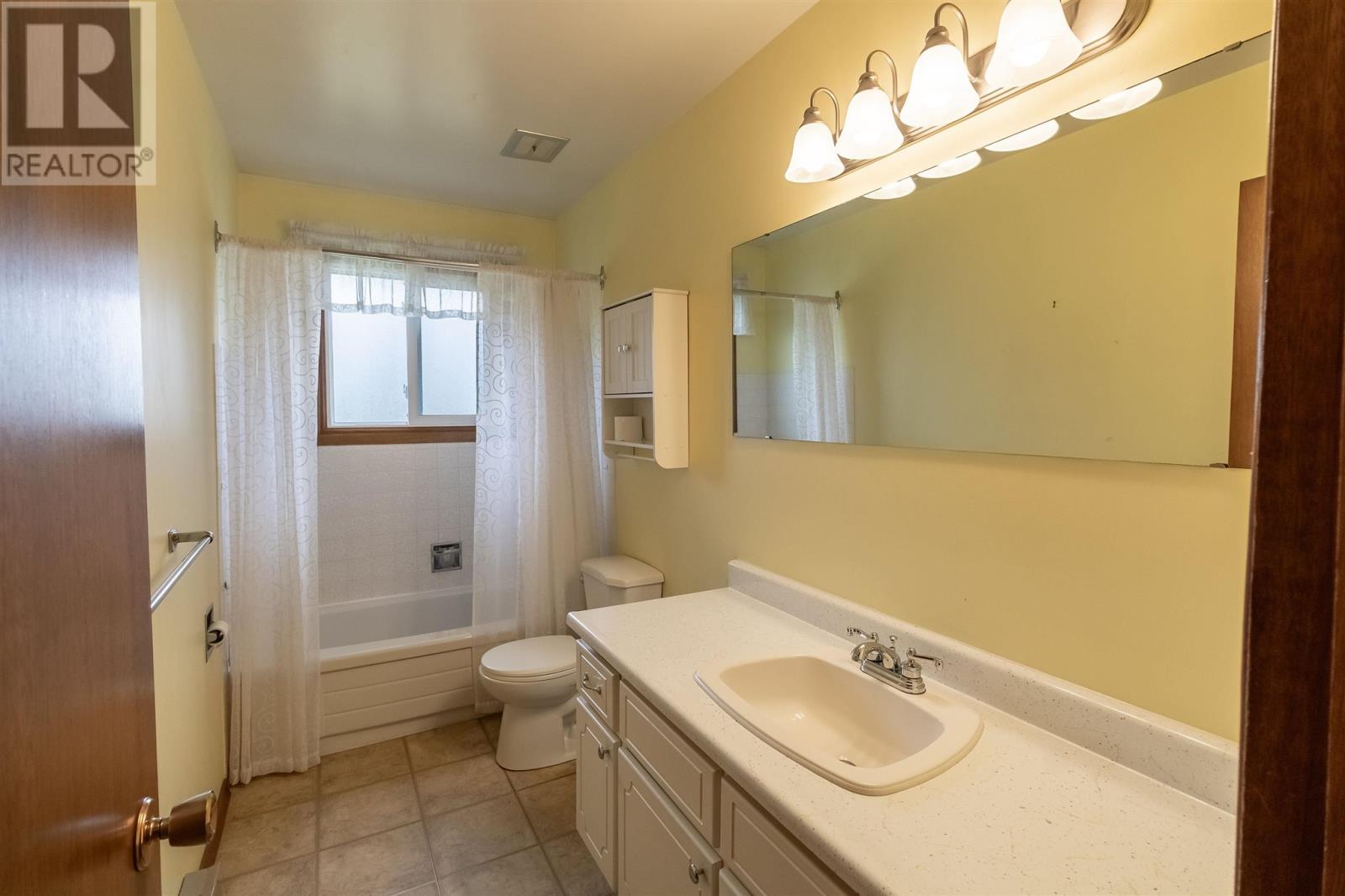 58 Chippewa St, Sault Ste. Marie, Ontario  P6C 3A3 - Photo 8 - SM262277