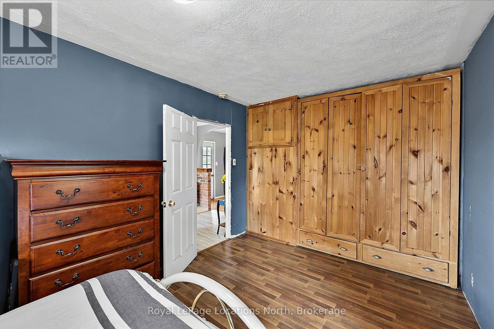 9031 Beachwood Road, Wasaga Beach, Ontario  L9Z 2X9 - Photo 20 - S13720892