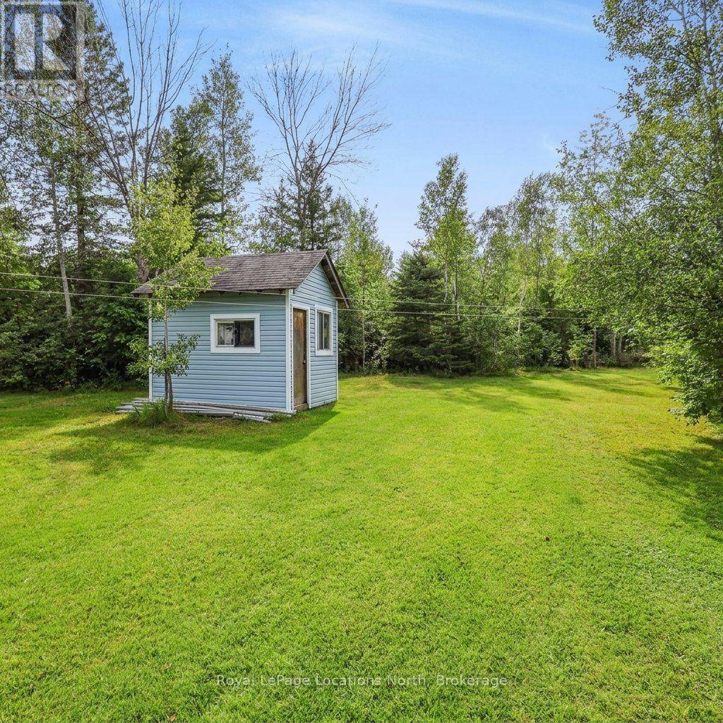 9031 Beachwood Road, Wasaga Beach, Ontario  L9Z 2X9 - Photo 32 - S13720892