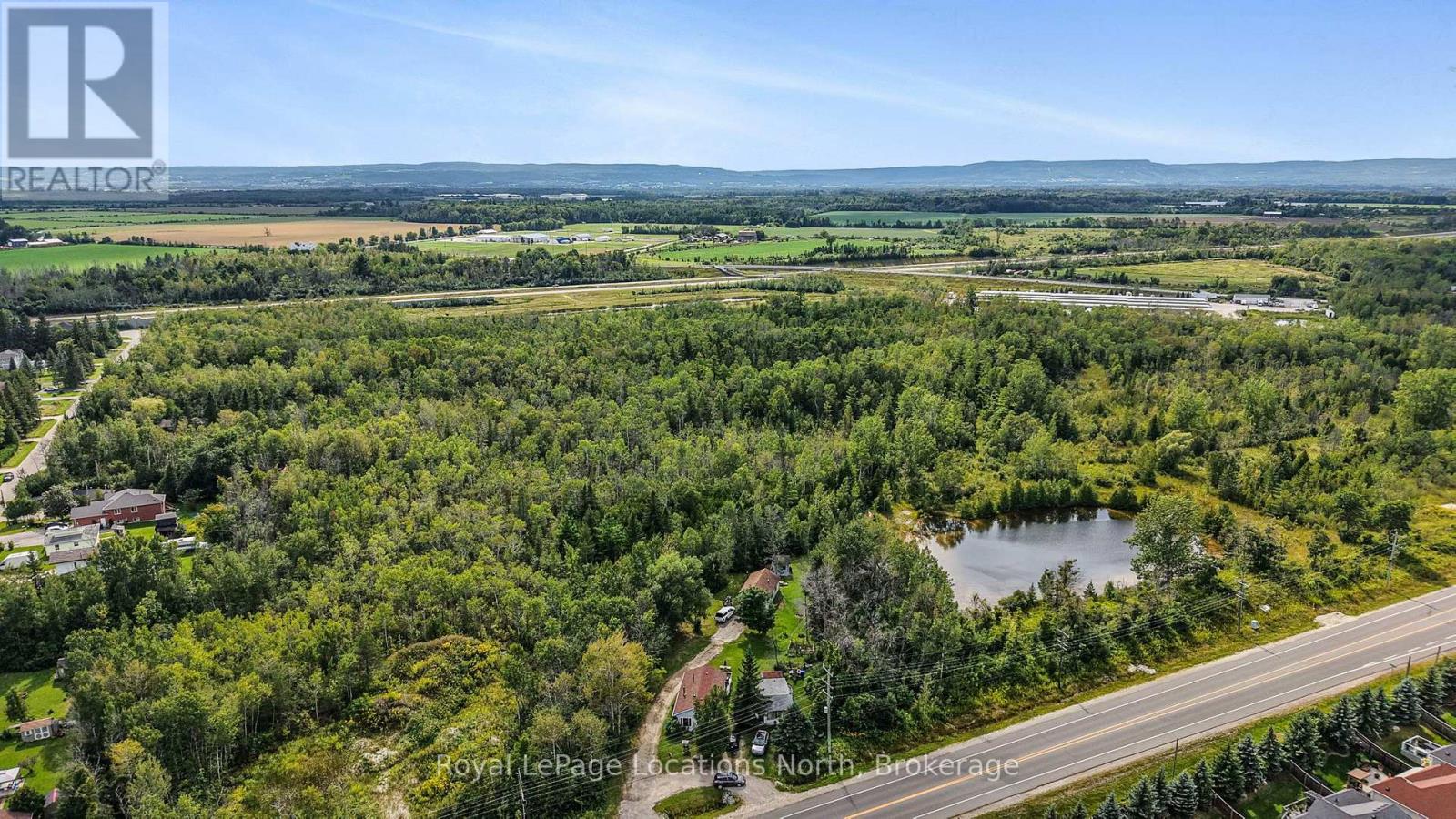 9031 Beachwood Road, Wasaga Beach, Ontario  L9Z 2X9 - Photo 36 - S13720892
