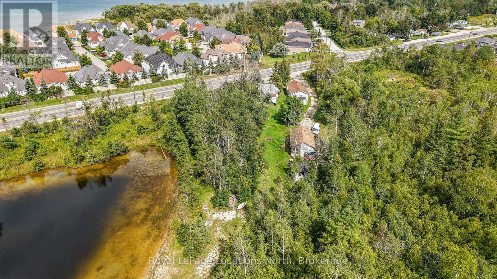 9031 Beachwood Road, Wasaga Beach, Ontario  L9Z 2X9 - Photo 37 - S13720892