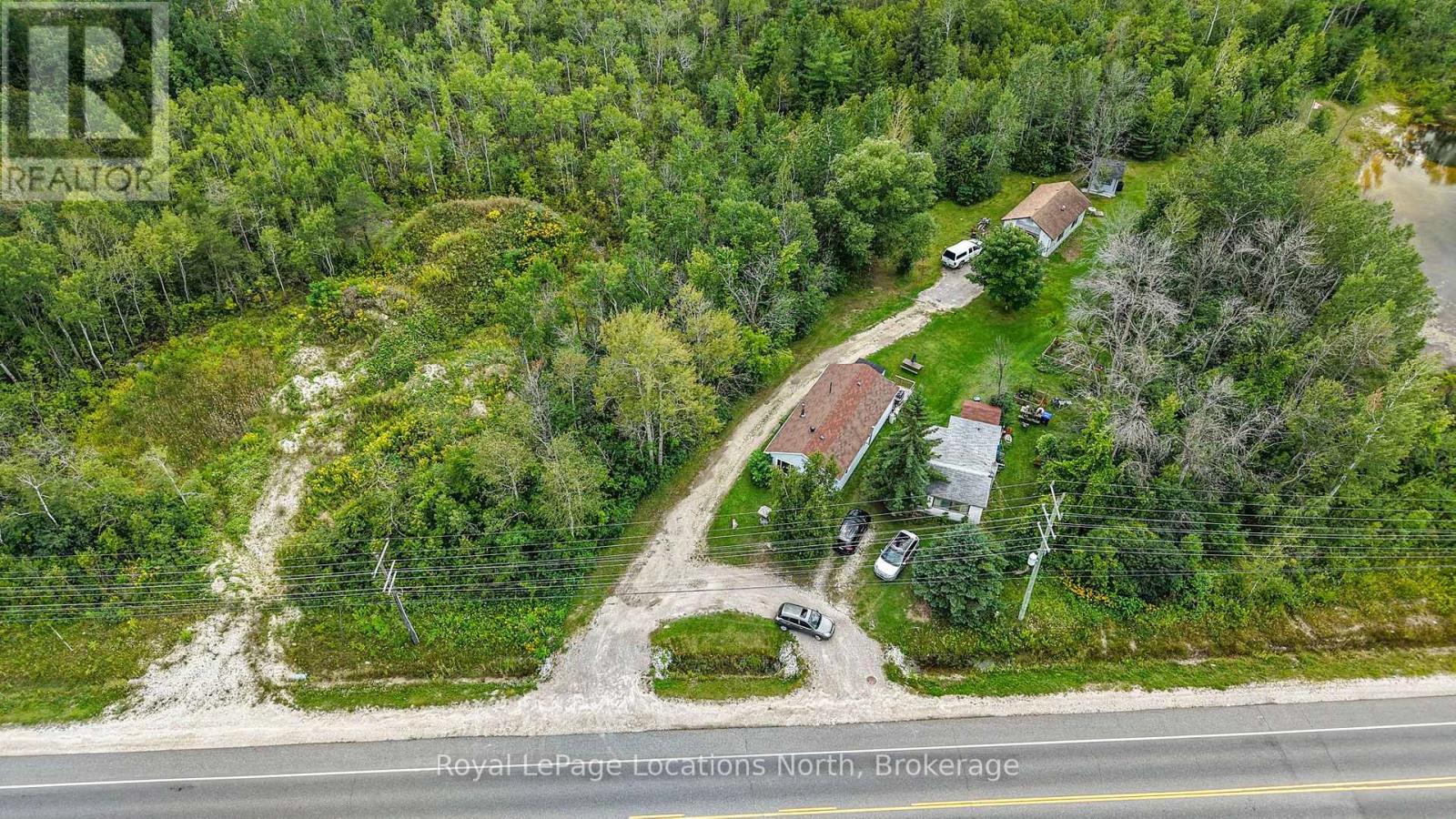 9031 Beachwood Road, Wasaga Beach, Ontario  L9Z 2X9 - Photo 39 - S13720892