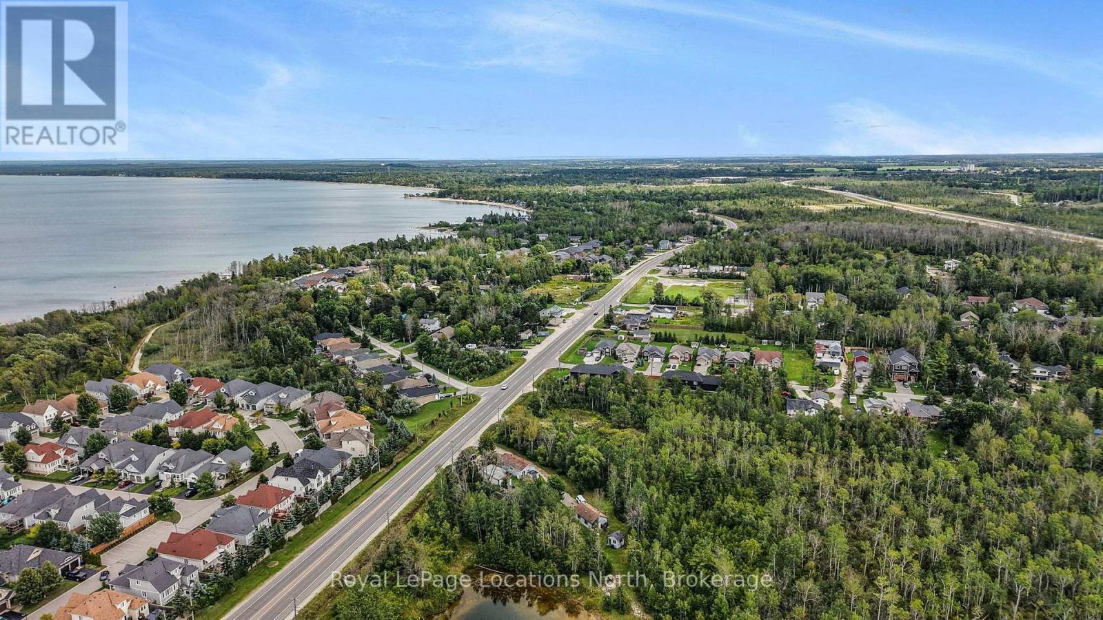 9031 Beachwood Road, Wasaga Beach, Ontario  L9Z 2X9 - Photo 41 - S13720892