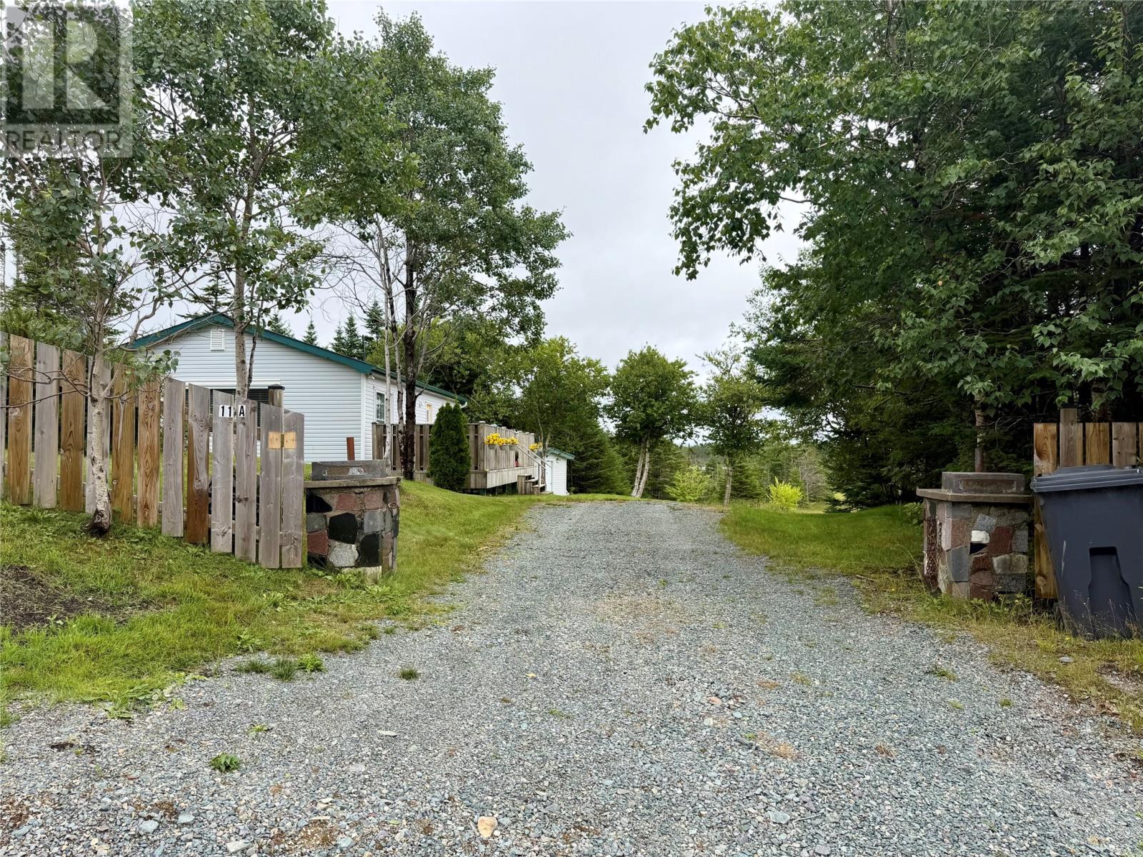 11A Deer Park Road, Holyrood — photo 25