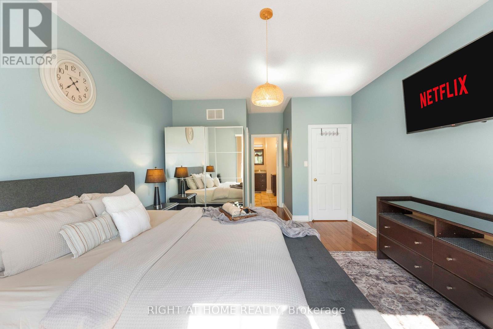 1048 Mcquay Boulevard, Whitby, Ontario  L1P 1R8 - Photo 18 - E13580704