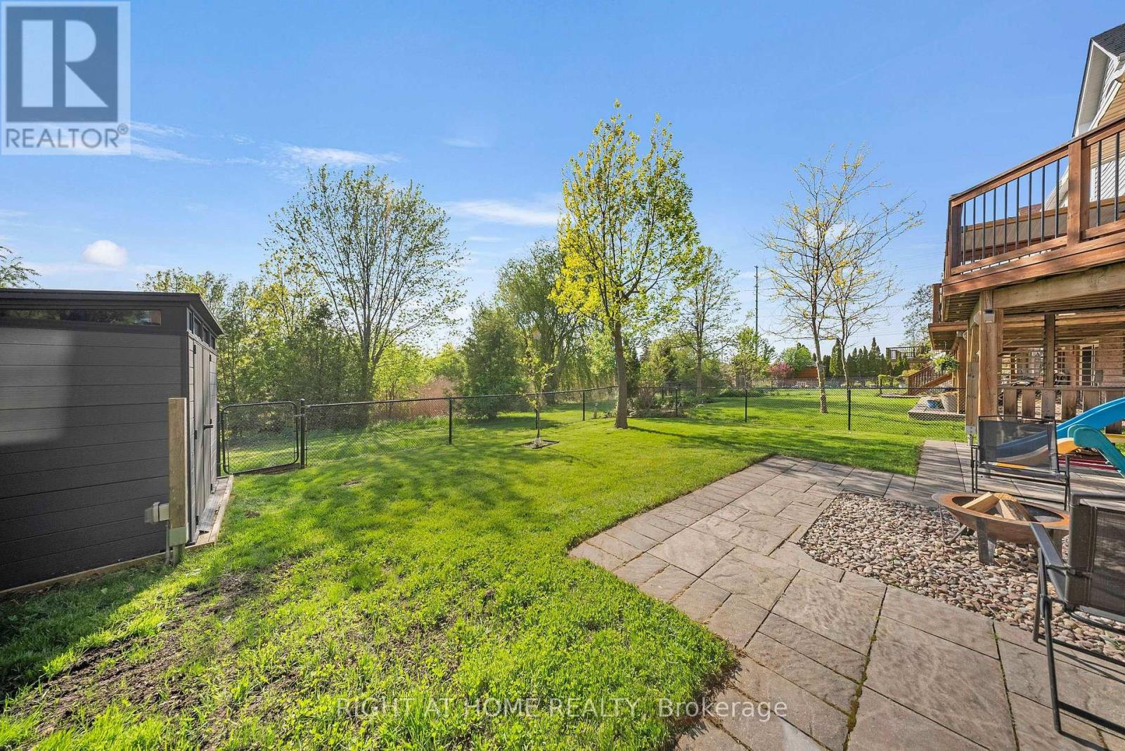1048 Mcquay Boulevard, Whitby, Ontario  L1P 1R8 - Photo 45 - E13580704