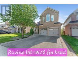1048 MCQUAY BOULEVARD, Whitby, Ontario