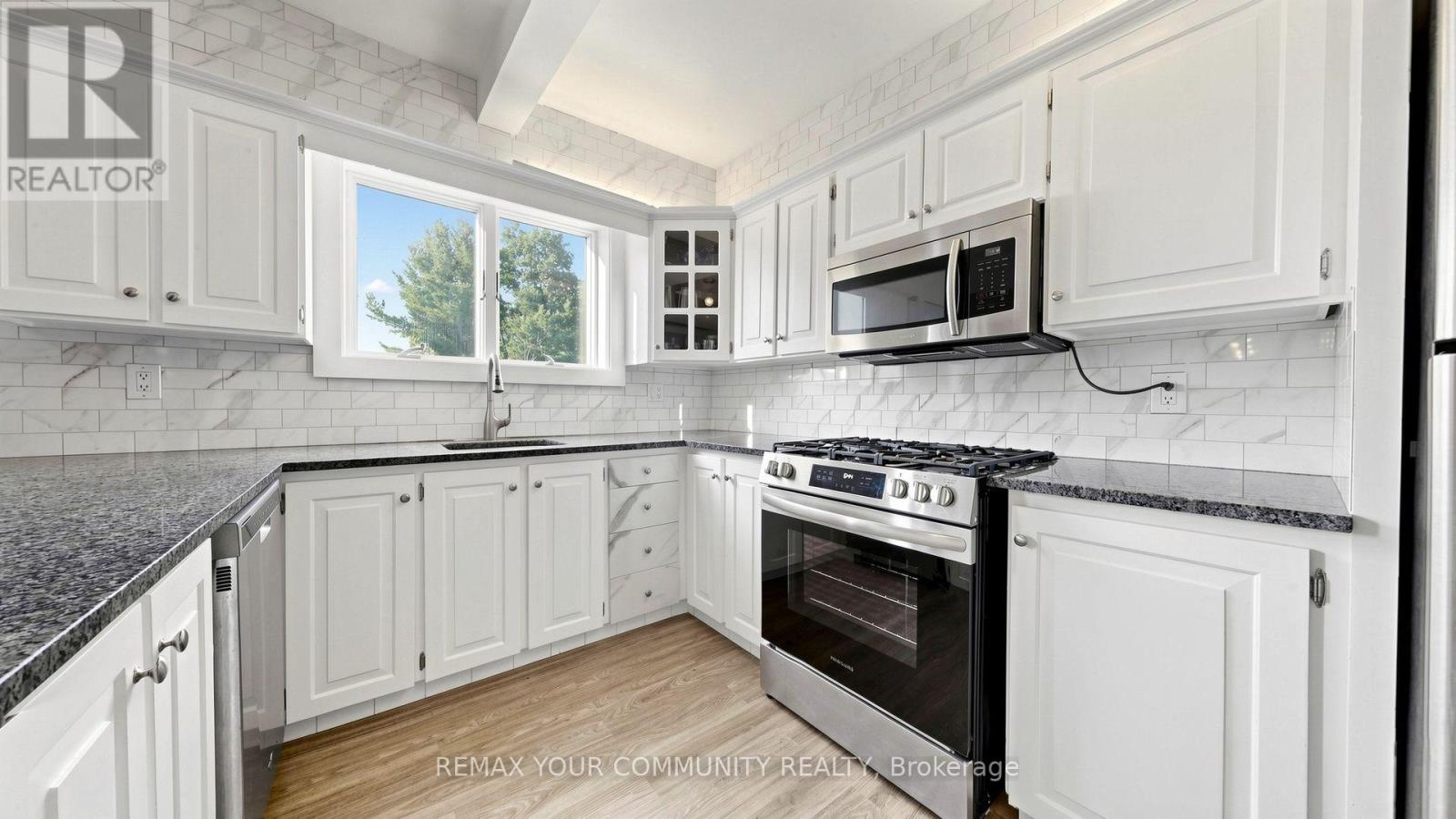 243 Ridge Road, Aurora, Ontario L4G 0M3 - Photo 19 - N13715534