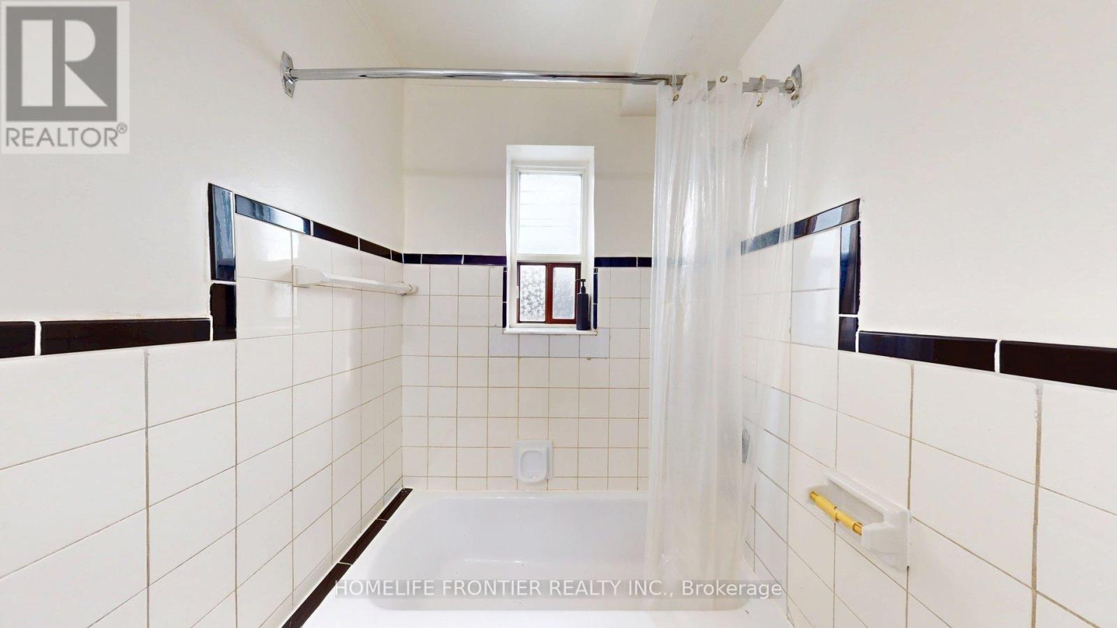 4 - 1110 Weston Road, Toronto, Ontario  M6N 3S4 - Photo 9 - W13568744