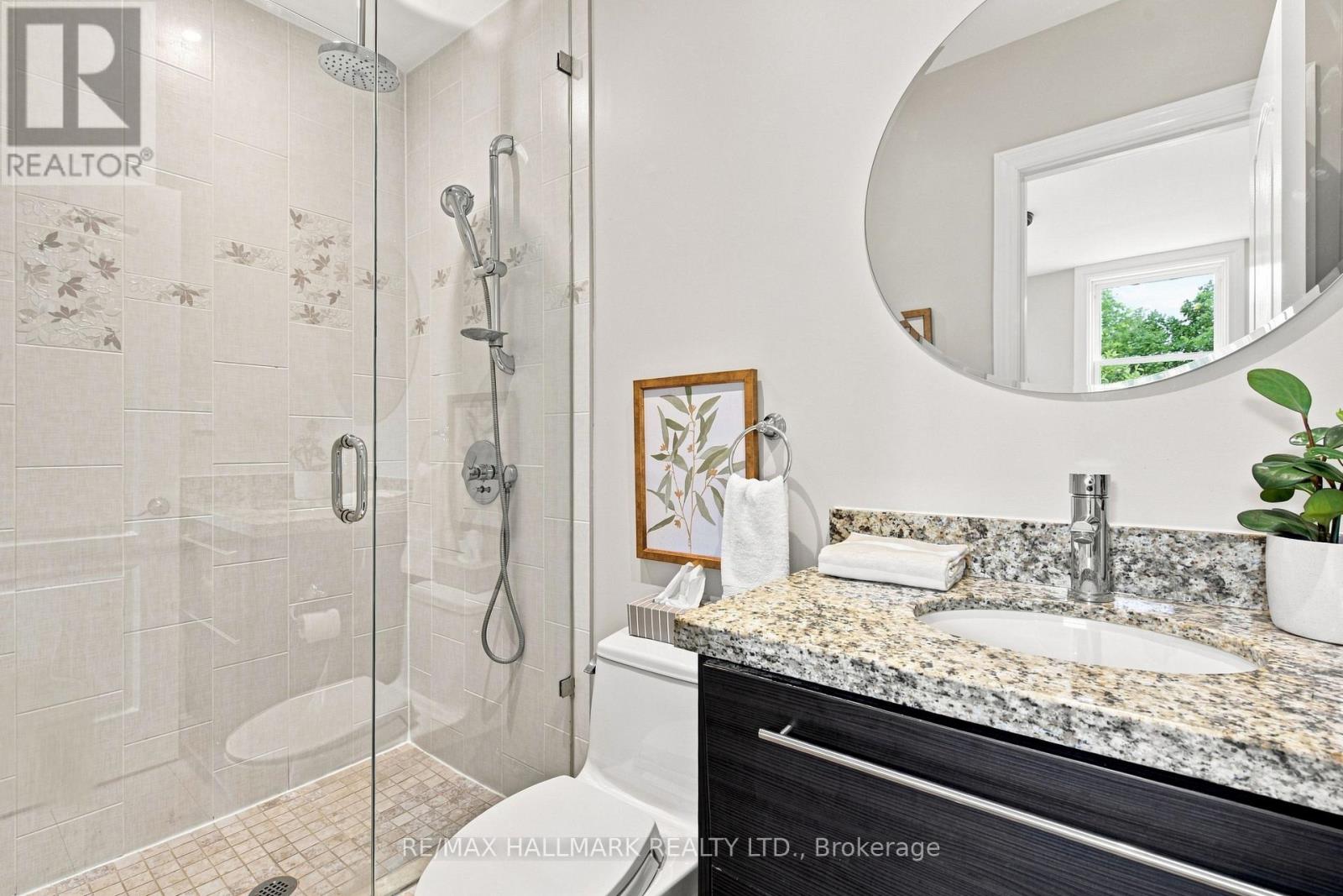 76 Pape Avenue, Toronto, Ontario  M4M 2V6 - Photo 25 - E13720526