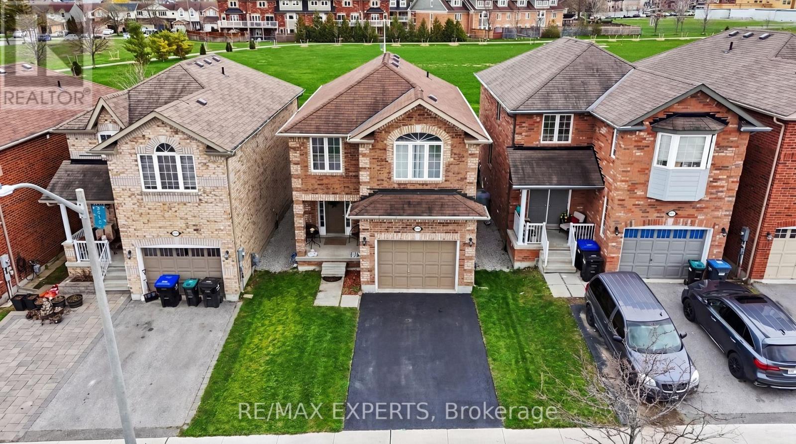 1261 Benson Street, Innisfil, Ontario  L9S 0G4 - Photo 2 - N13067838