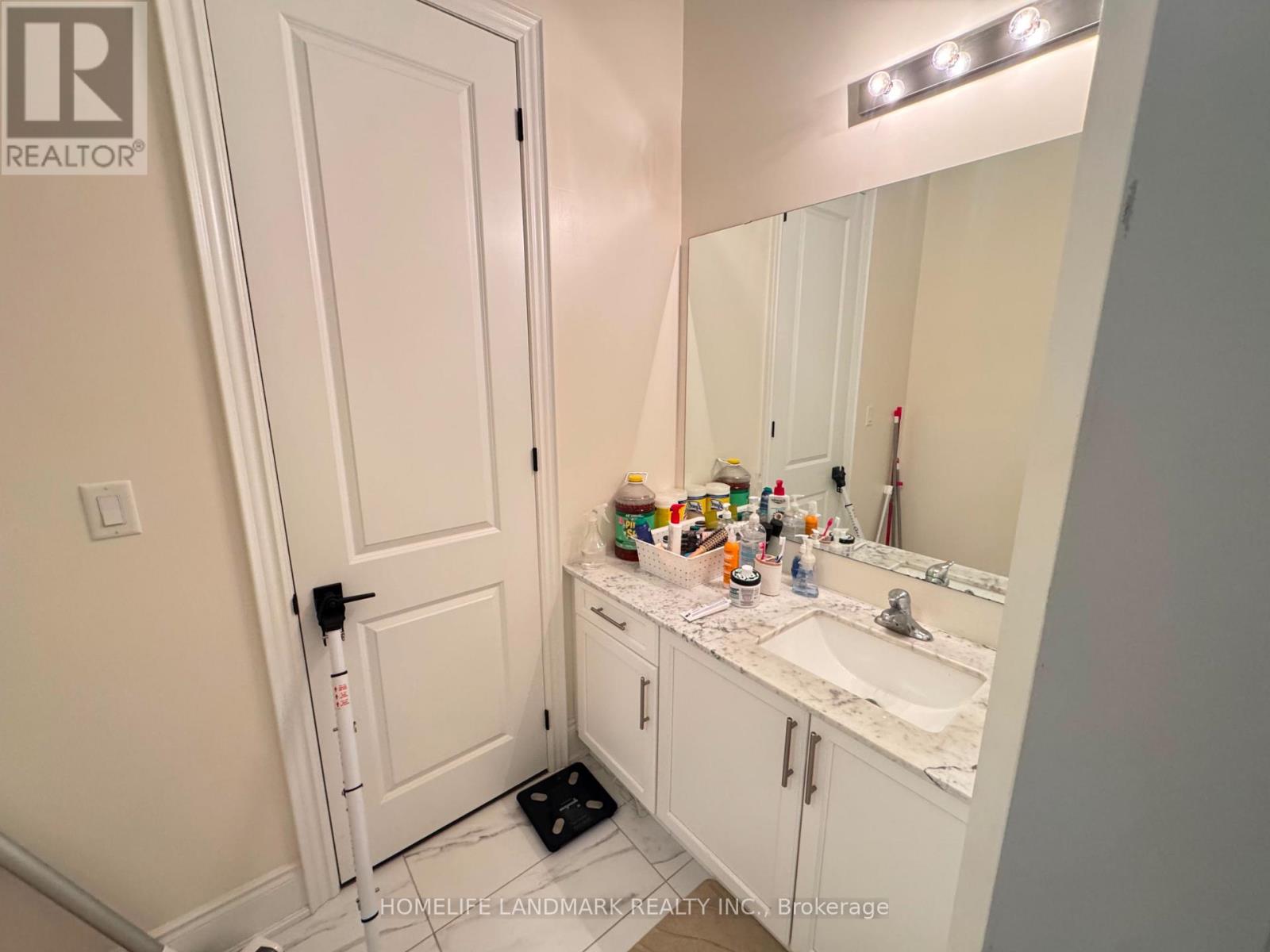 187 Stormont (Room ) Trail, Vaughan, Ontario  L4H 4P5 - Photo 9 - N13623530