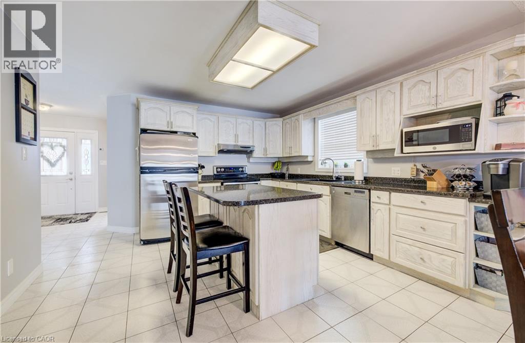 34381 Denfield Road, Clandeboye, Ontario  N0M 2S0 - Photo 12 - 40858999