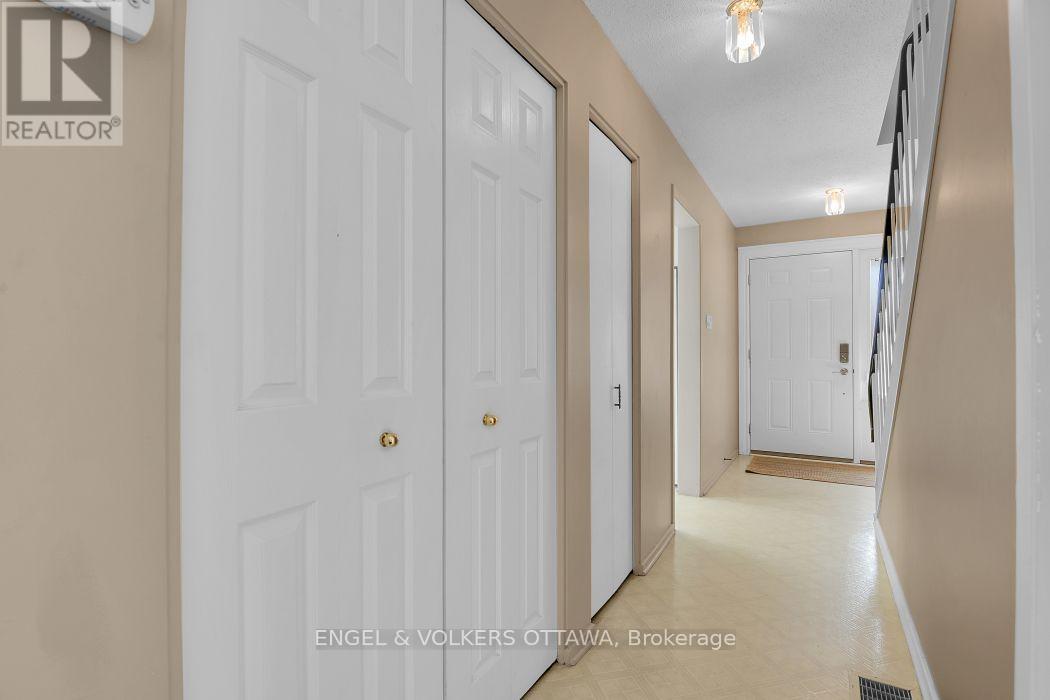 110 - 837 Eastvale Drive, Ottawa, Ontario  K1J 7T5 - Photo 9 - X13677732
