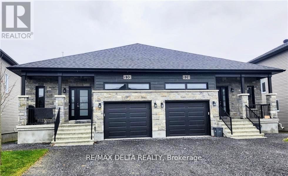 928 CHABLIS CRESCENT, Russell, Ontario