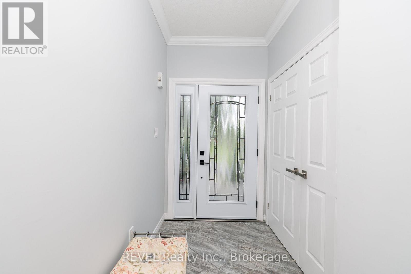 6280 Stonefield Park, Niagara Falls, Ontario  L2J 4K1 - Photo 5 - X13720918