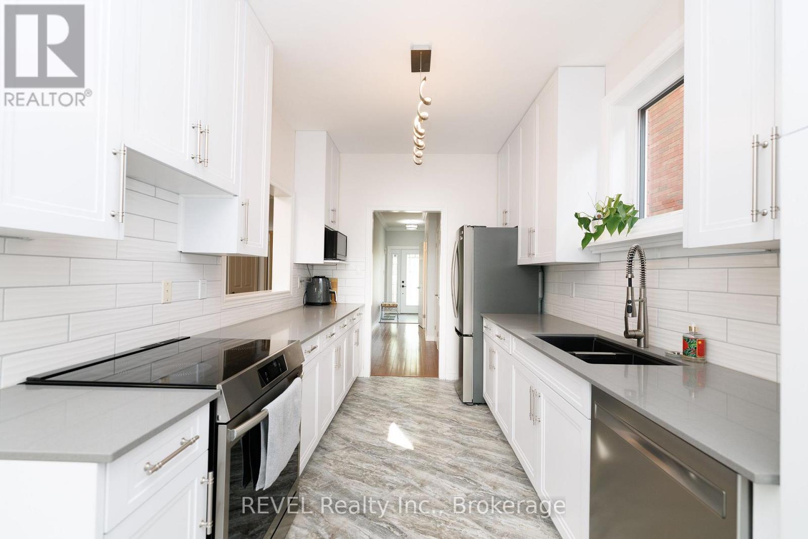 6280 Stonefield Park, Niagara Falls, Ontario  L2J 4K1 - Photo 9 - X13720918