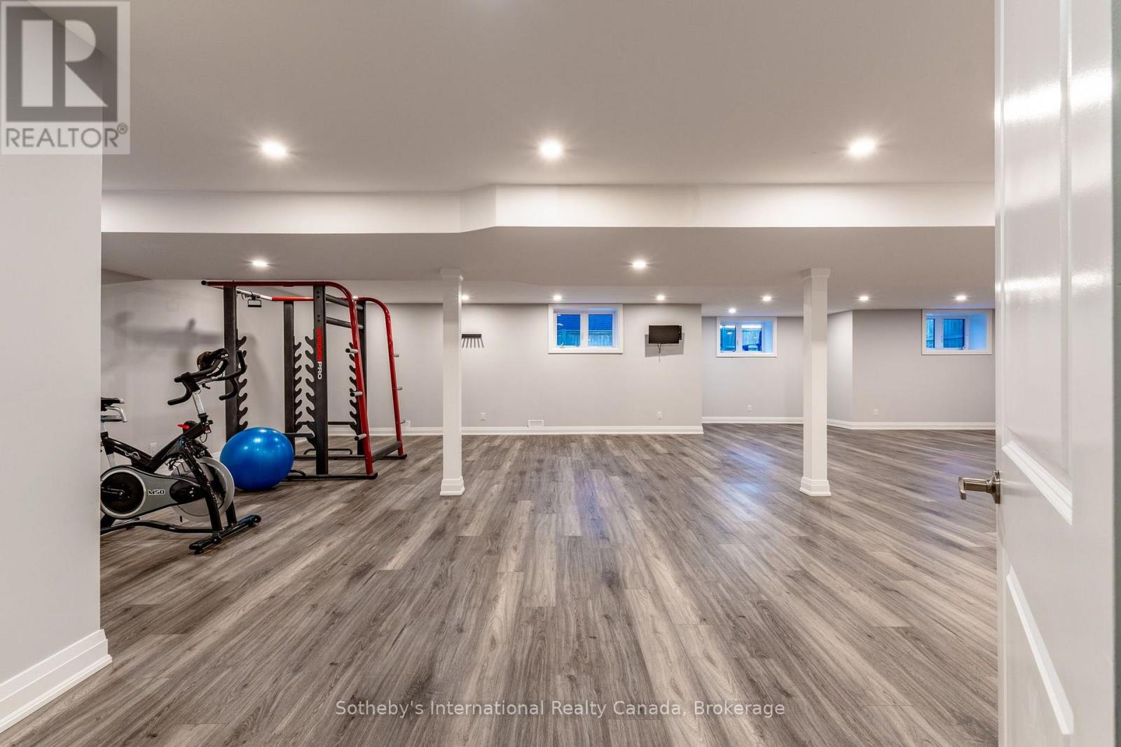 1 Chiara Drive, Wasaga Beach, Ontario  L9Z 0L5 - Photo 38 - S13720910
