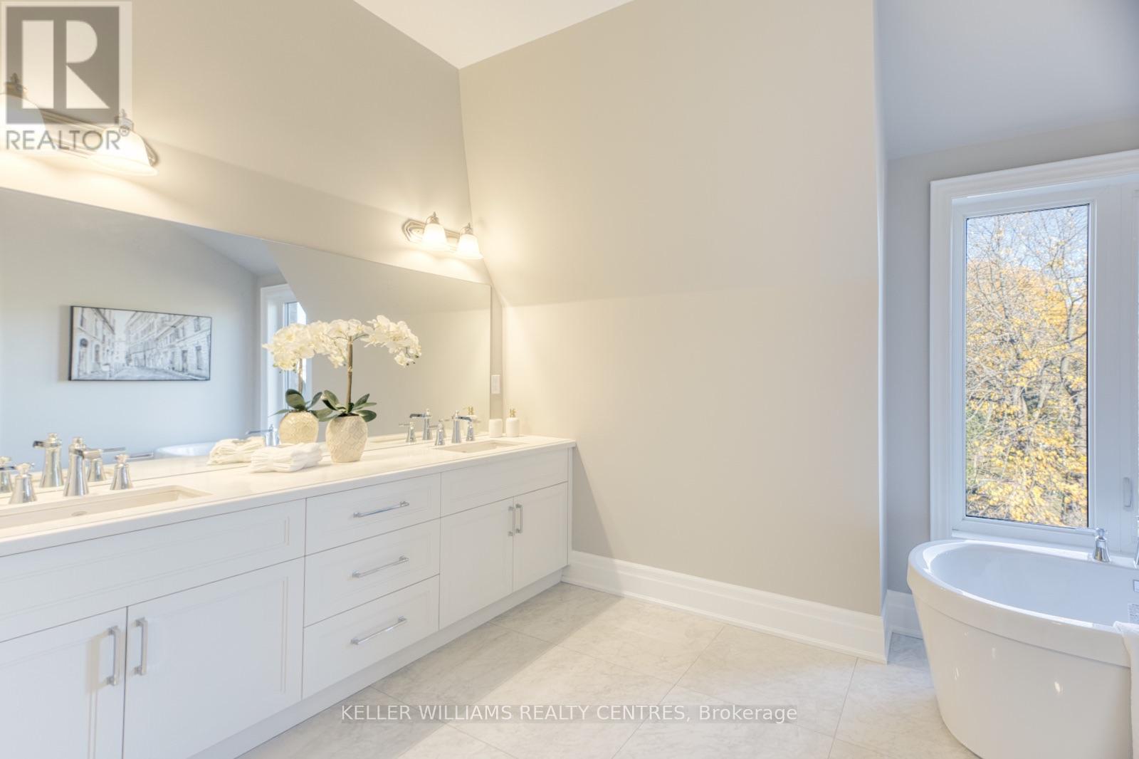 7 Becky Cheung Court, Toronto, Ontario  M2M 2E7 - Photo 18 - C13720848