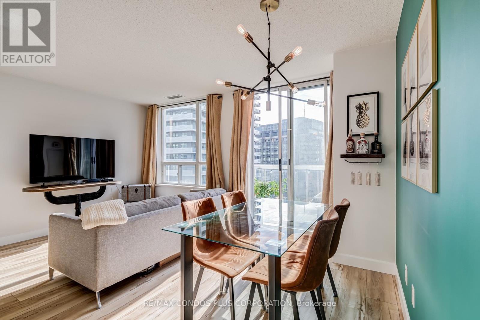 1901 - 43 Eglinton Avenue E, Toronto, Ontario  M4P 1A5 - Photo 11 - C13720856