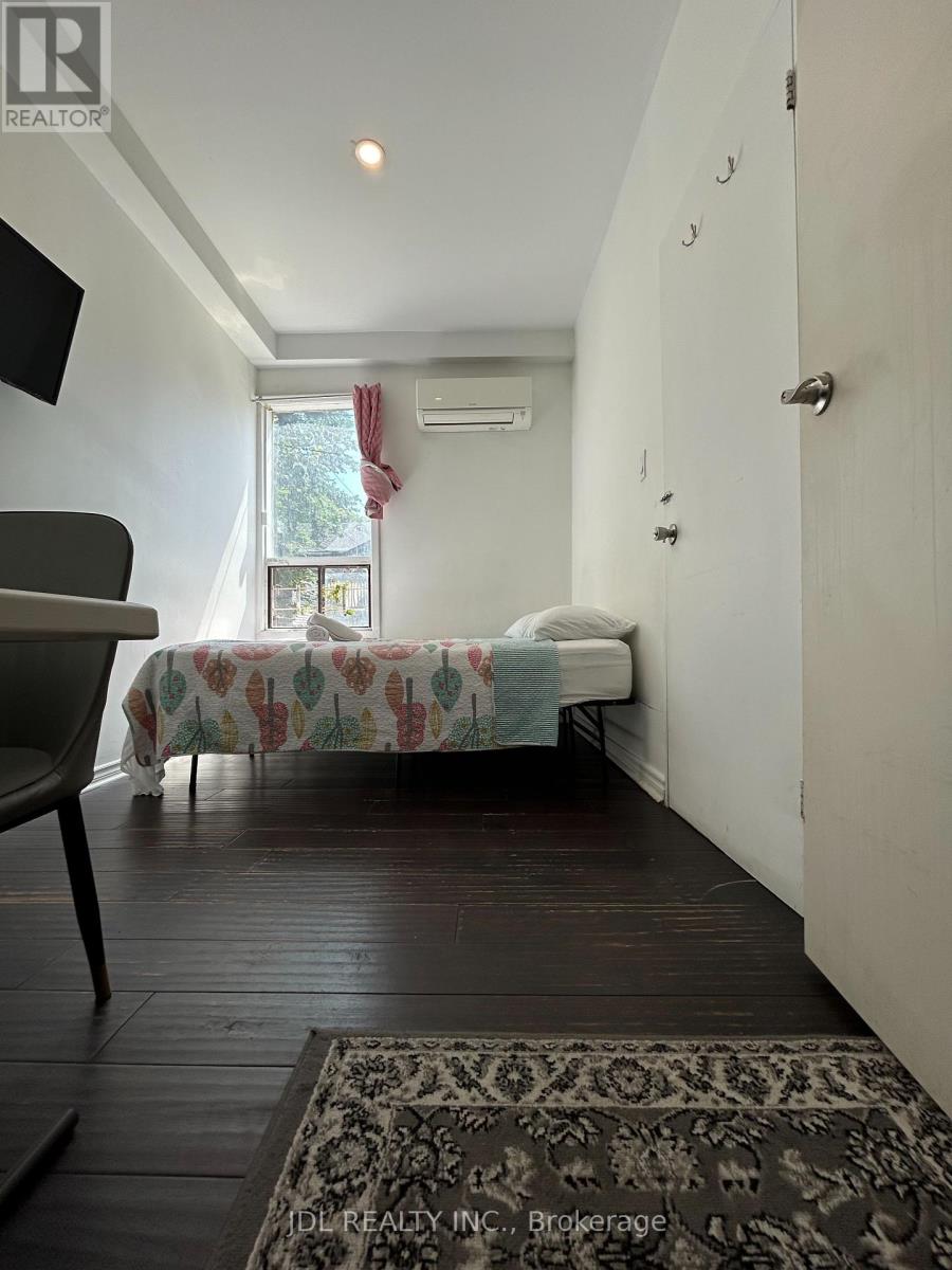 Suite A Main Floor - 3 Pembroke St Street, Toronto, Ontario  M5A 2N6 - Photo 3 - C13720900