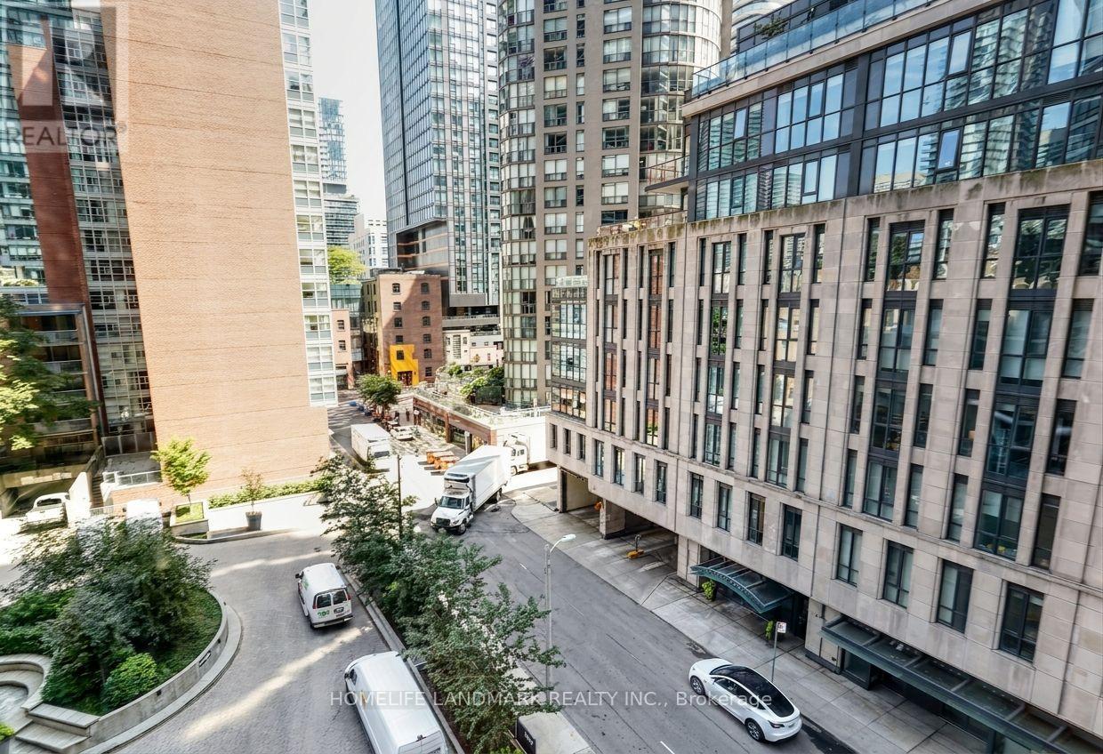 511 - 1001 Bay Street, Toronto, Ontario  M5S 3A6 - Photo 11 - C13720902