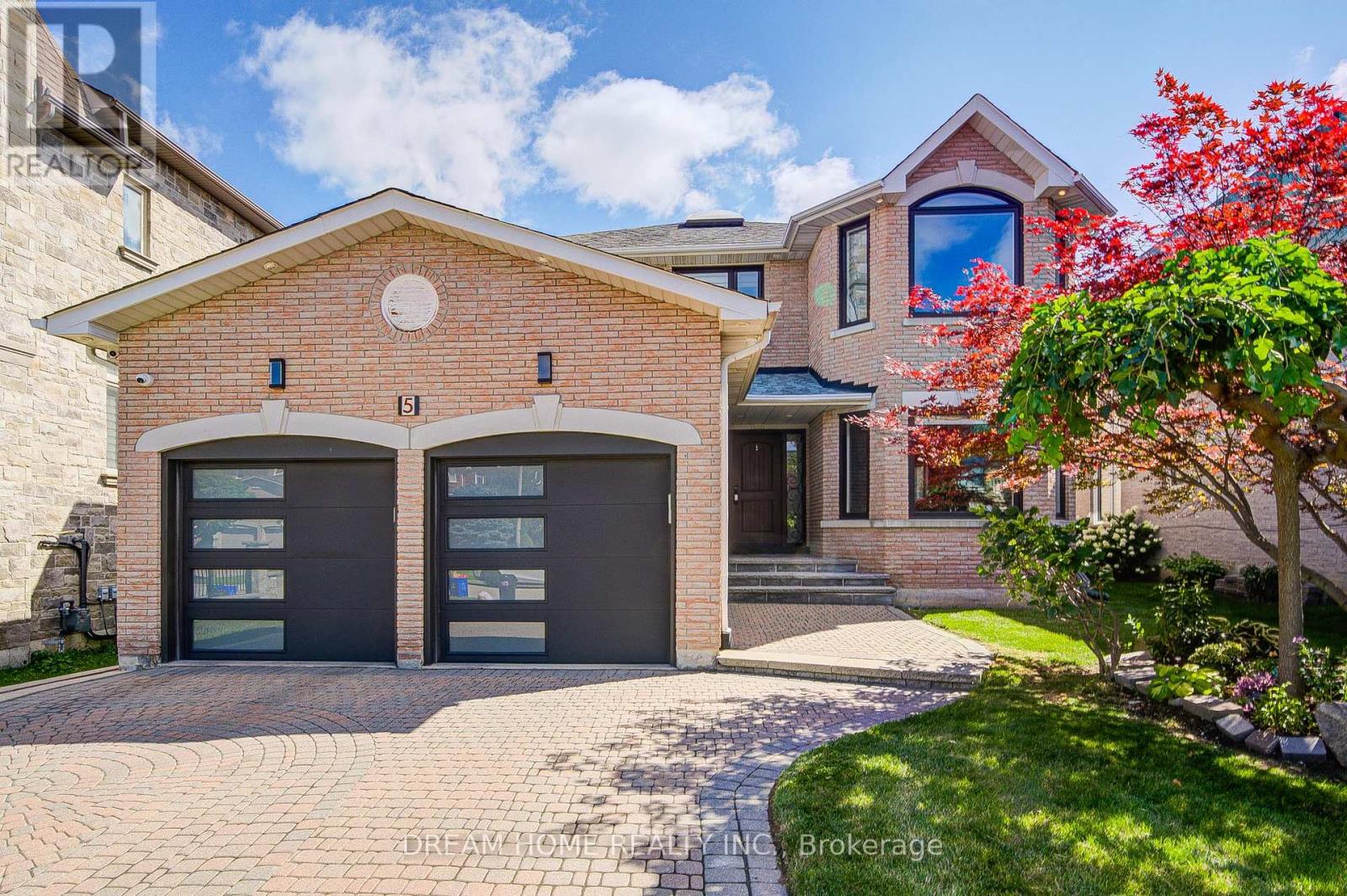 5 SILK COURT, Richmond Hill, Ontario