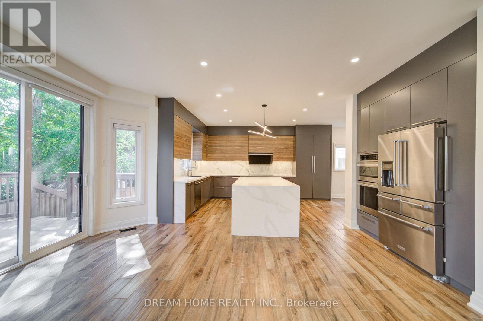 5 Silk Court, Richmond Hill, Ontario  L4B 4A4 - Photo 19 - N13720896