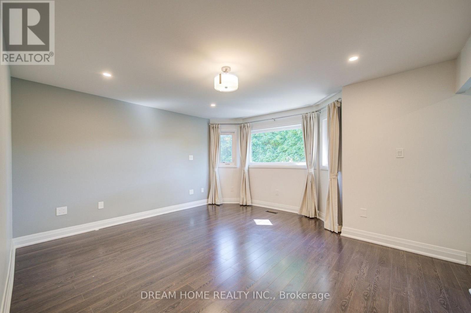 5 Silk Court, Richmond Hill, Ontario  L4B 4A4 - Photo 32 - N13720896