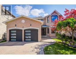 5 SILK COURT, Richmond Hill, Ontario
