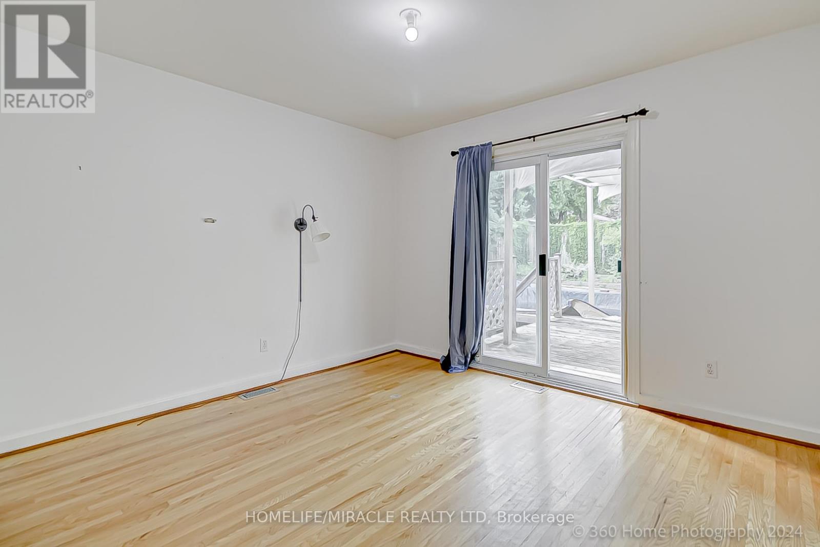 30 Fallowfield Road, Toronto, Ontario  M9W 2W2 - Photo 10 - W13720862