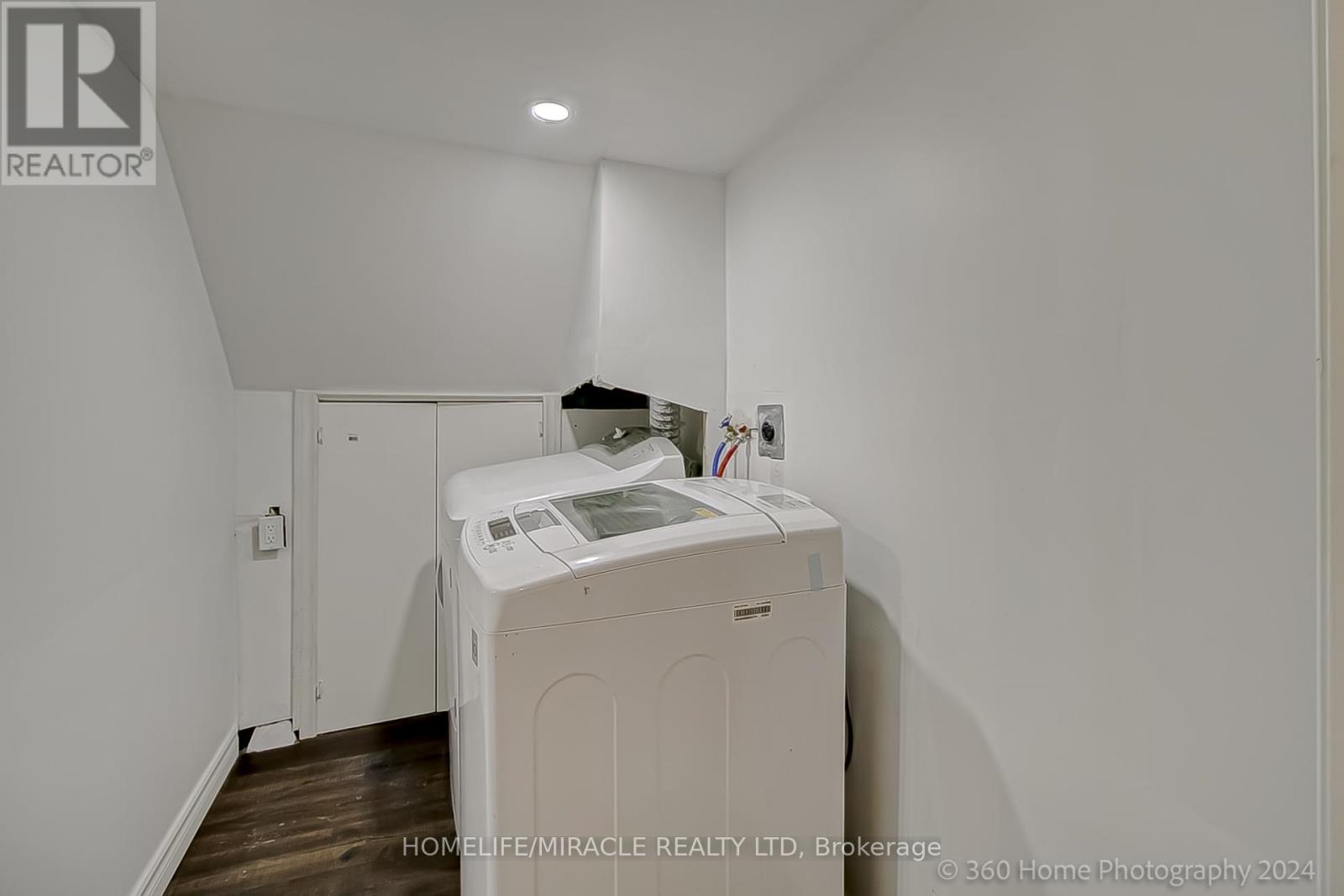 30 Fallowfield Road, Toronto, Ontario  M9W 2W2 - Photo 19 - W13720862