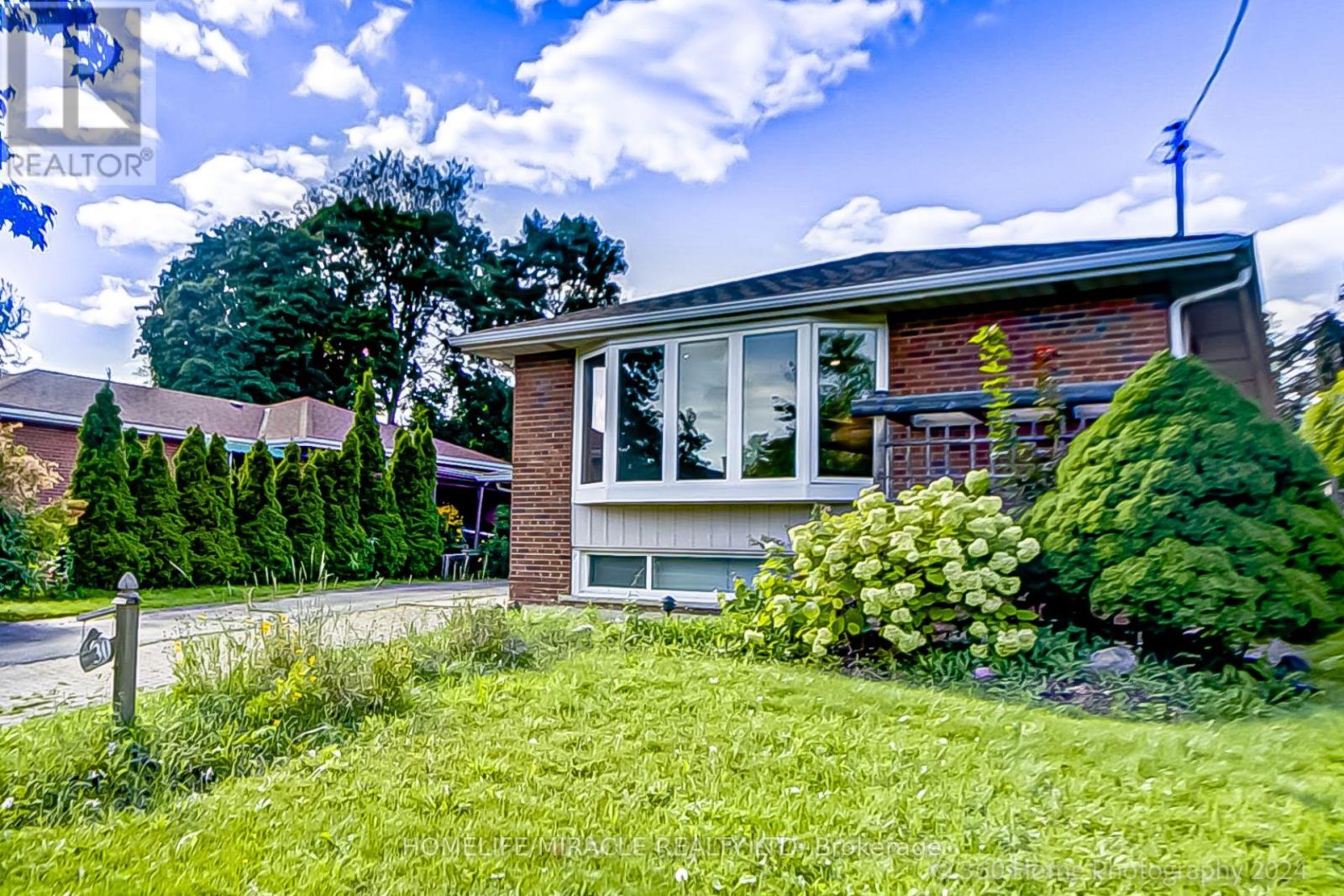 30 Fallowfield Road, Toronto, Ontario  M9W 2W2 - Photo 23 - W13720862